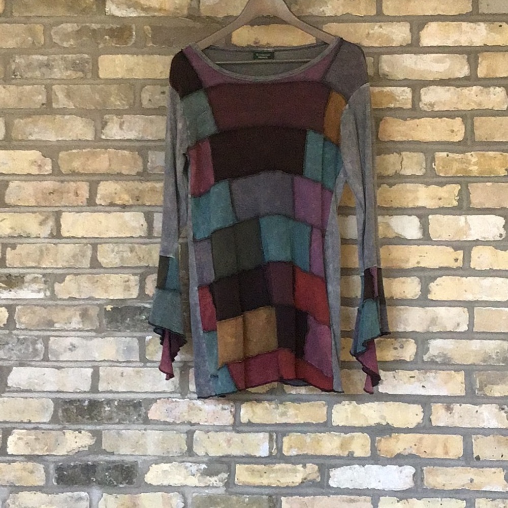 Beautiful Imported Tunic (M)